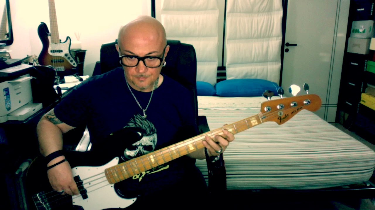 Tanti Auguri [Raffaella Carrà Bass Cover]
