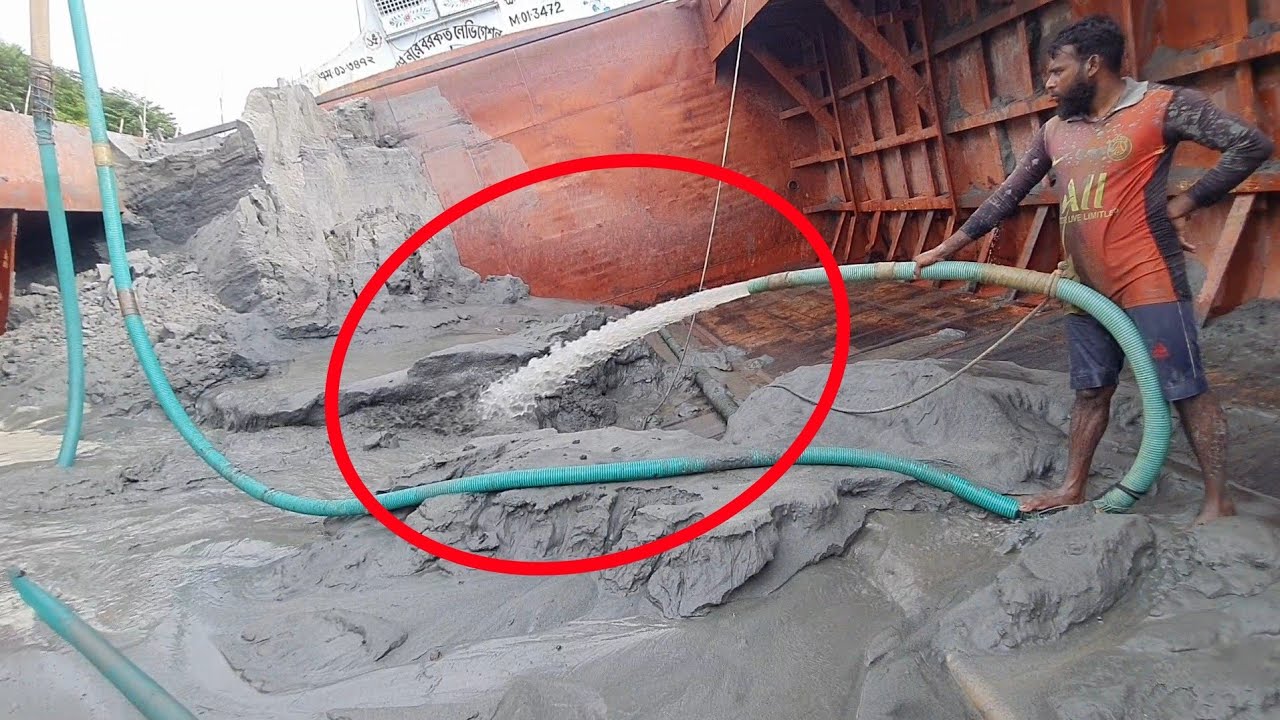 Unloading sand form ship barge unloading video unload sand from big barge ship 281 (12 SEPT 2025)