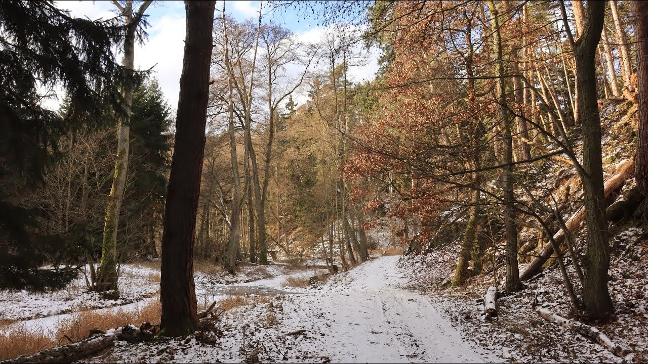 Kralovický potok, Čertova hráz, Piplův mlýn, štoly u Kočína a první letošní buřt. Fairytale Valley.