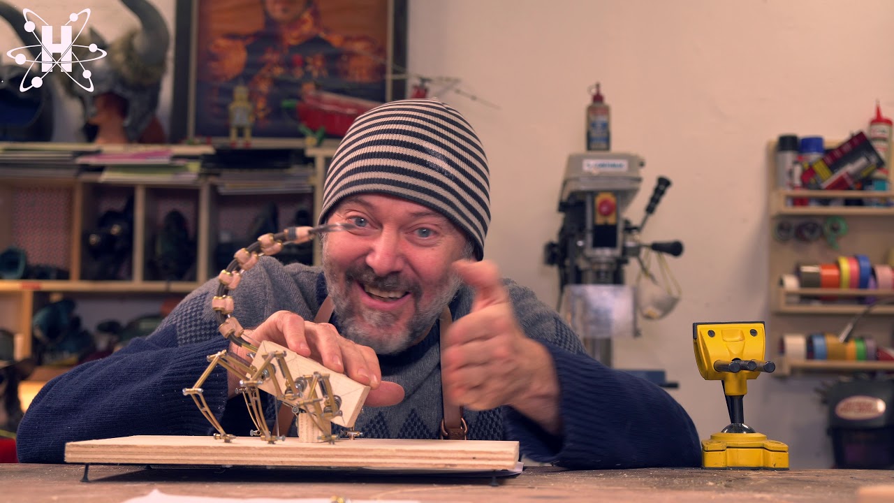 Koterij #155: Robots maken in rare tijden.