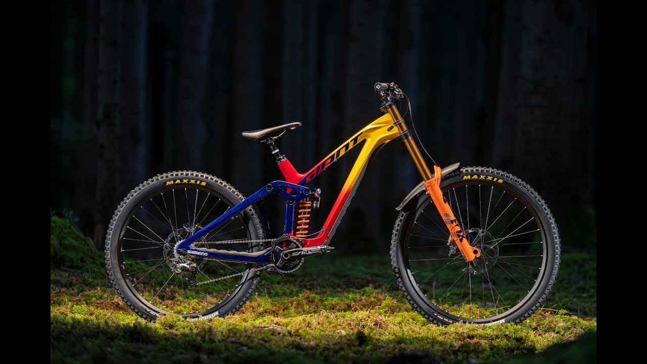 Абсолютно новый велосипед для скоростного спуска Giant Glory 2023 года!