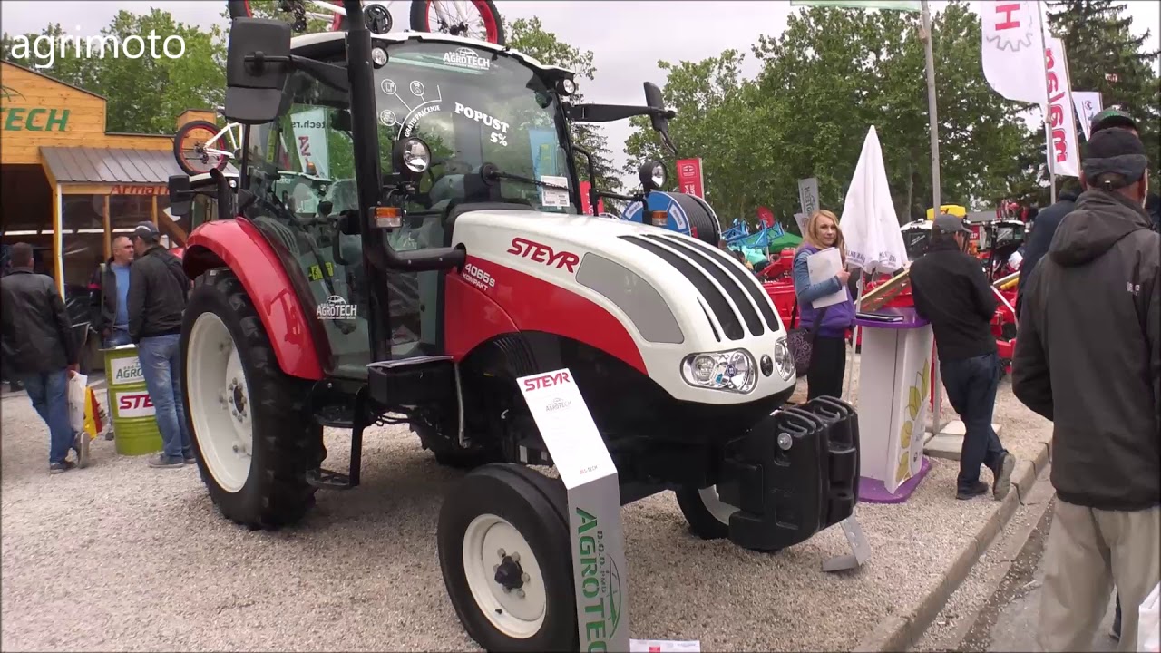 The STEYR 2020 tractors