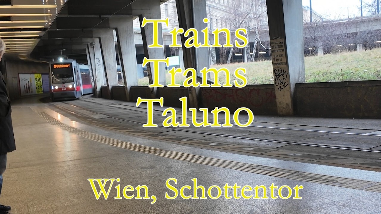 Wien Schottentor - TrainsTramsTaluno 002