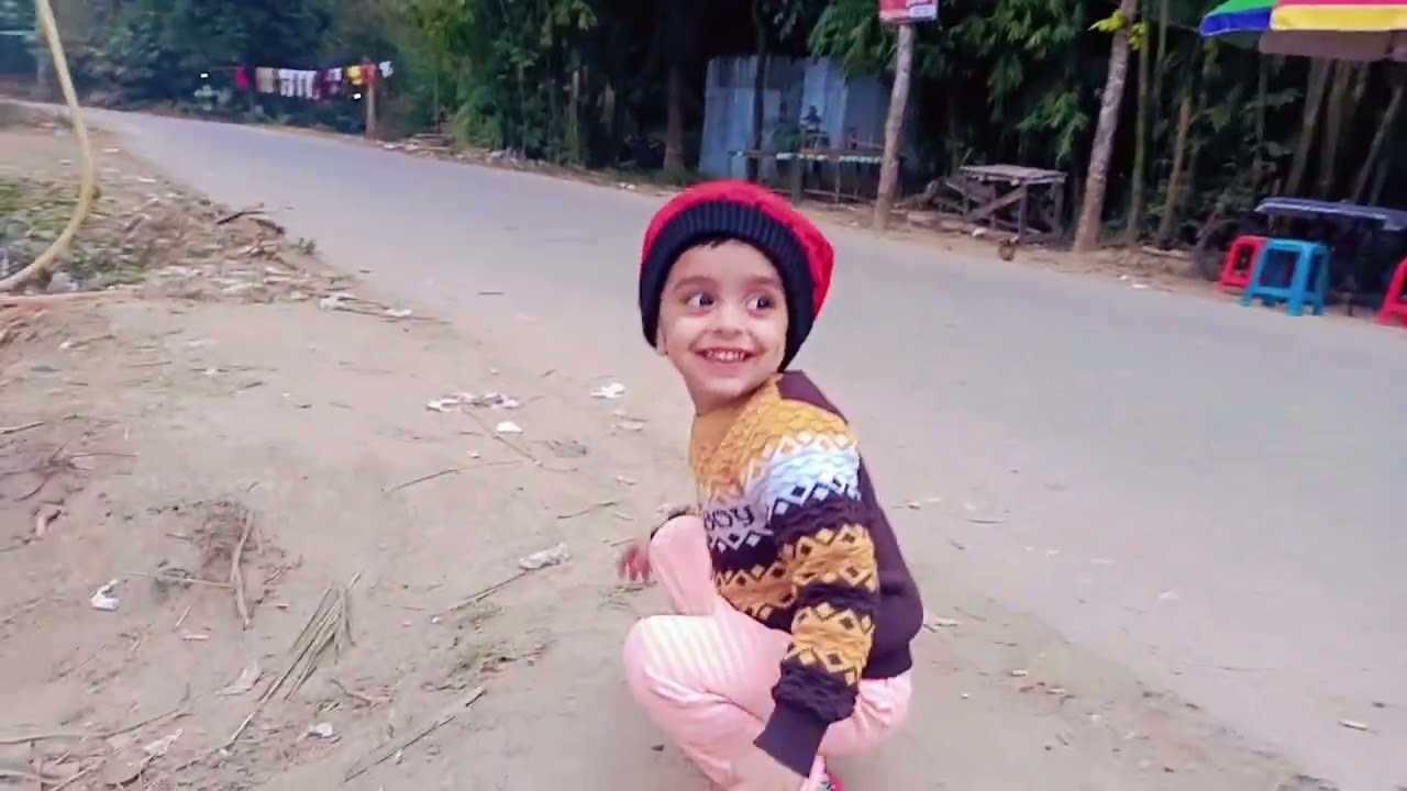 👳আব্দুল্লাহ্ 👰 উম্মে মারিয়াম ভাই বোন দুজনে মিলে অনেক আনন্দ করতেছে লালমাই ❤️🌹 29-12-2025=01818013199