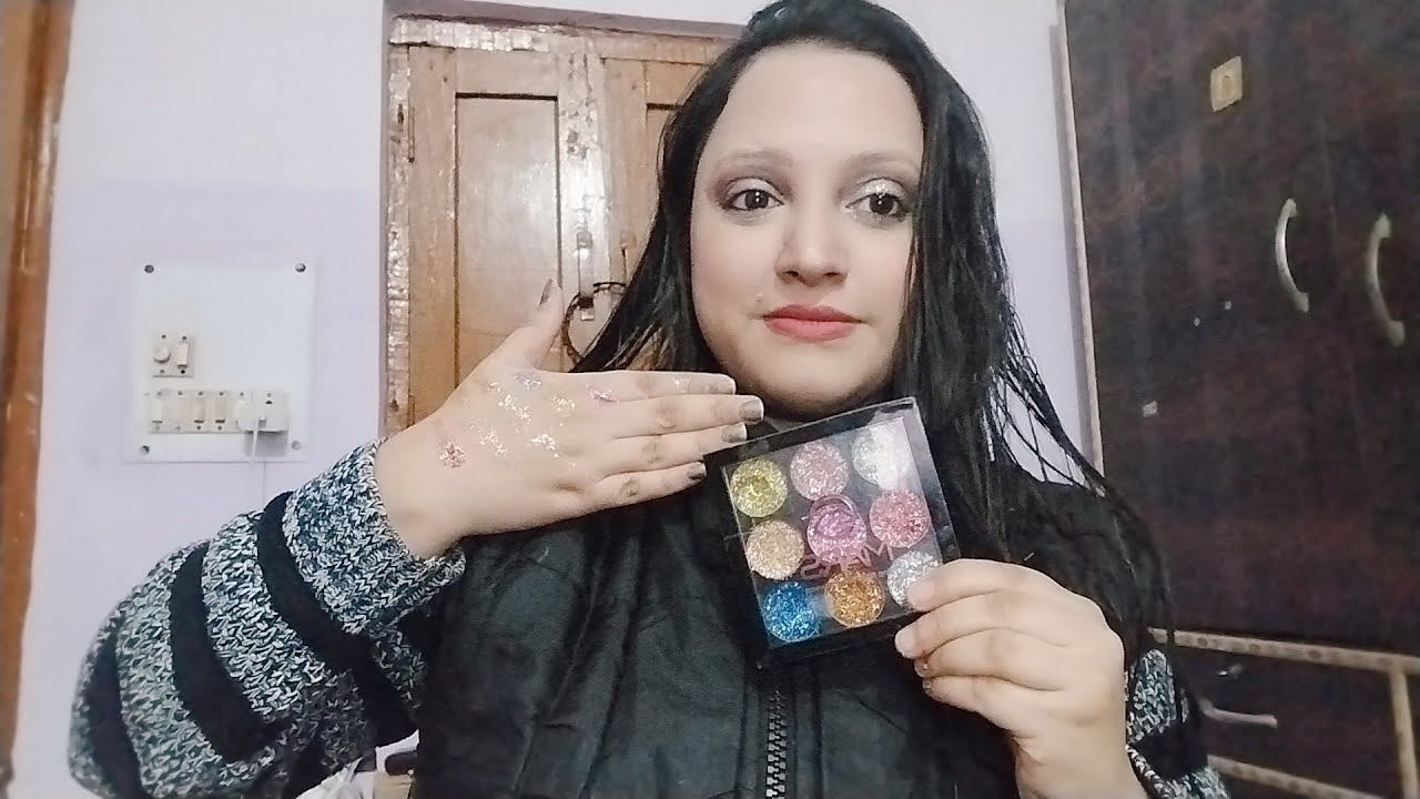 Mars Glitter Eyeshadow Pallette 😍 | Worth Buy | Budget Glam Look