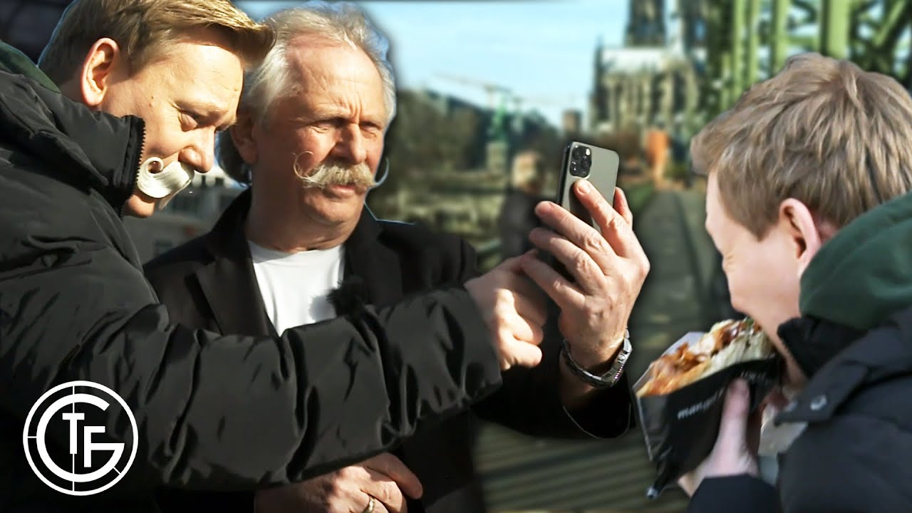 KNOSSI erkundet KÖLN! 😂 STADTRUNDFAHRT mit HENNING von DEN HÖHNERN! 🤣 Täglich frisch geröstet