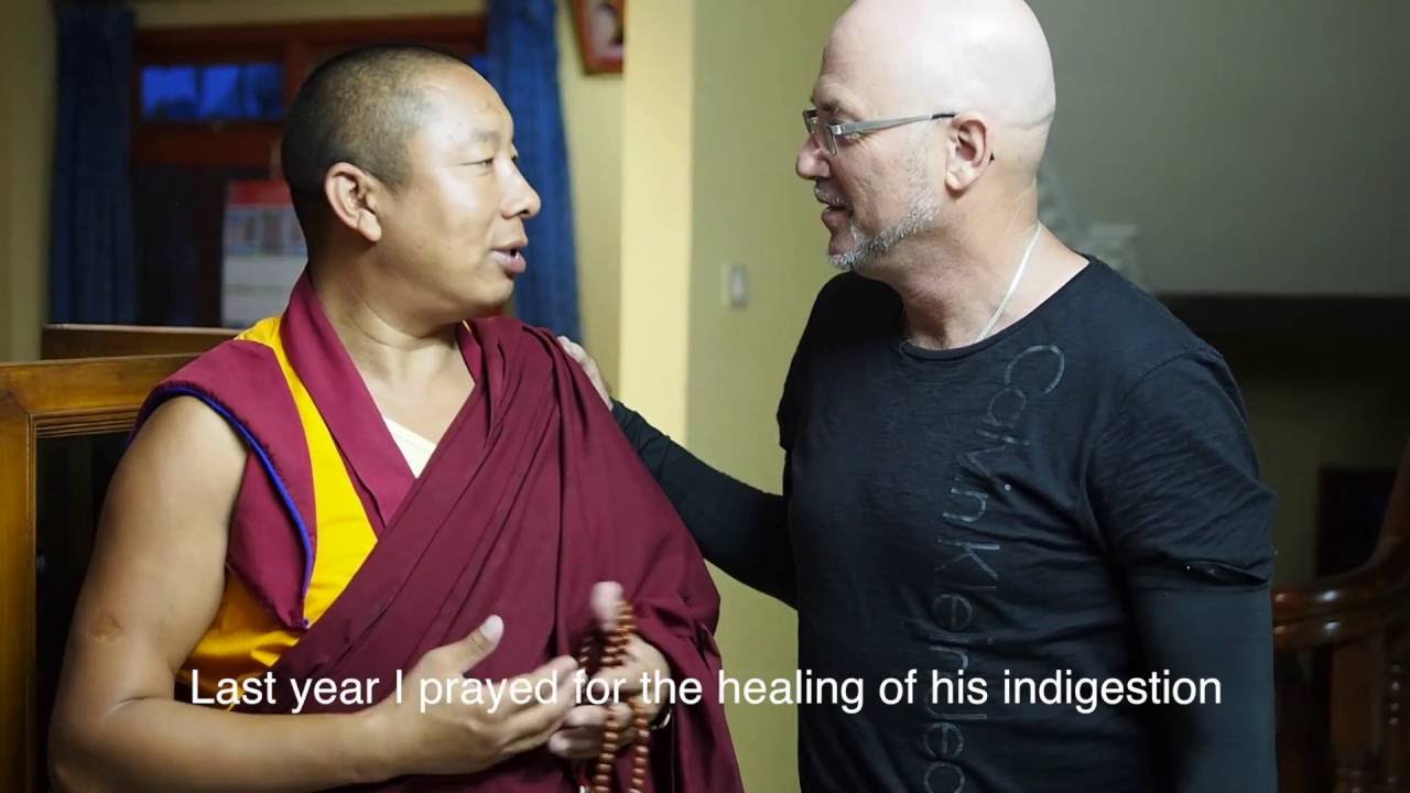 08-31-2016  Tibetan Monk meets Jesus (Nepal)
