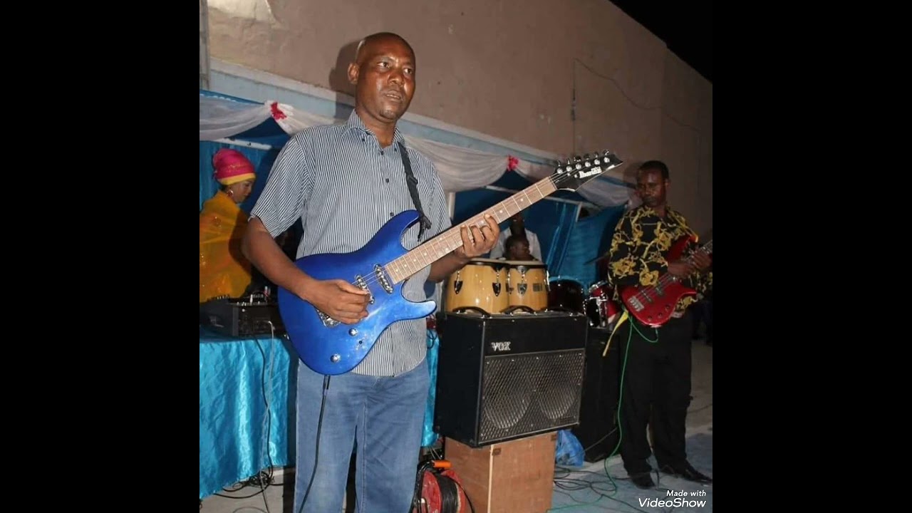 HEES TAXADIR CODKII AWEYS AXMED QUREYSH  LAXANKI IYO EREYADII SHOOLI MUSIG MCB IYO AWQ  HBEN WANIIN