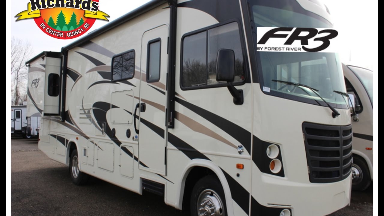 2017 FR3 30 DS CLASS A MH