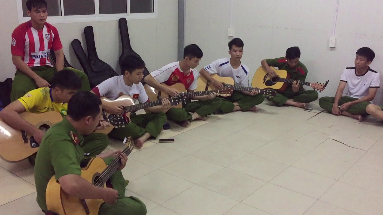 Tàu anh qua núi   - CLB guitar trường ĐHPCCC