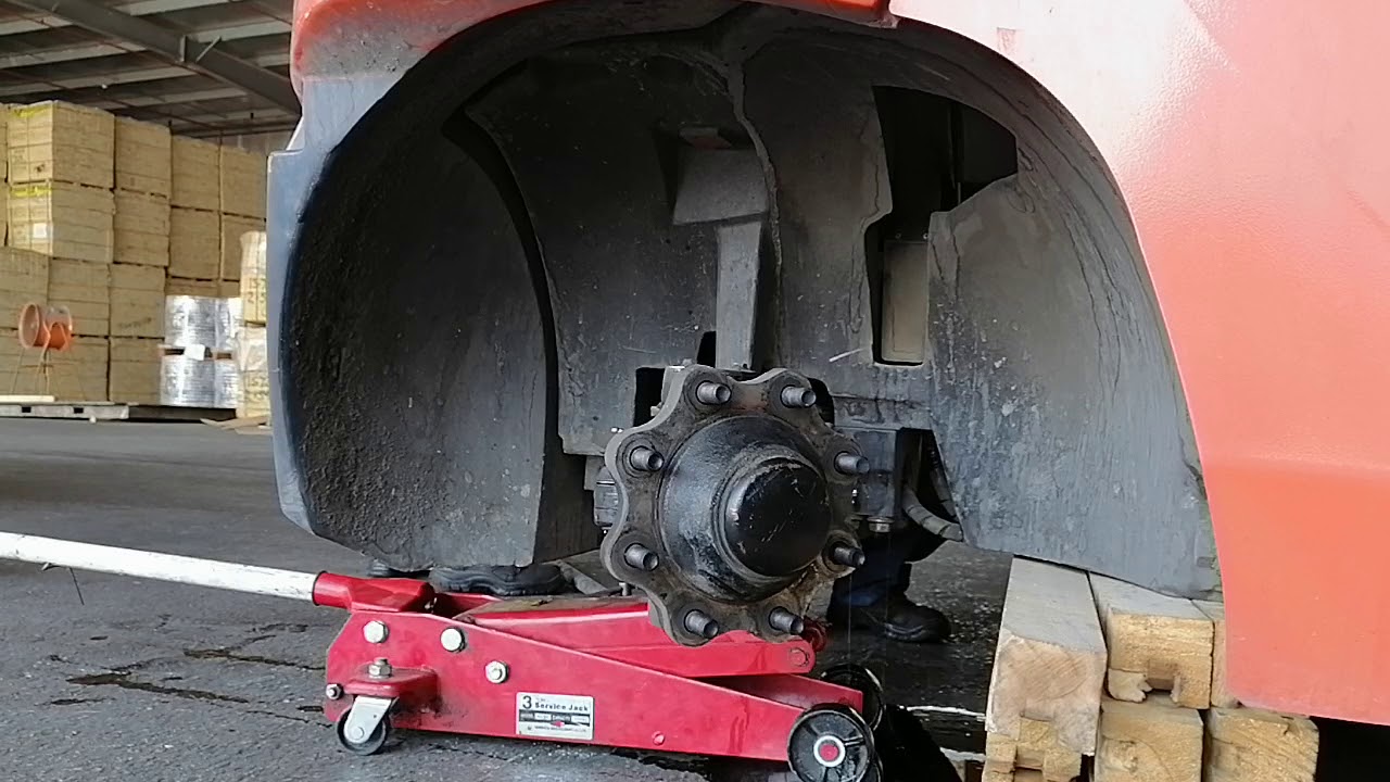 How to removed rear axle assembly forklift 5 tons
