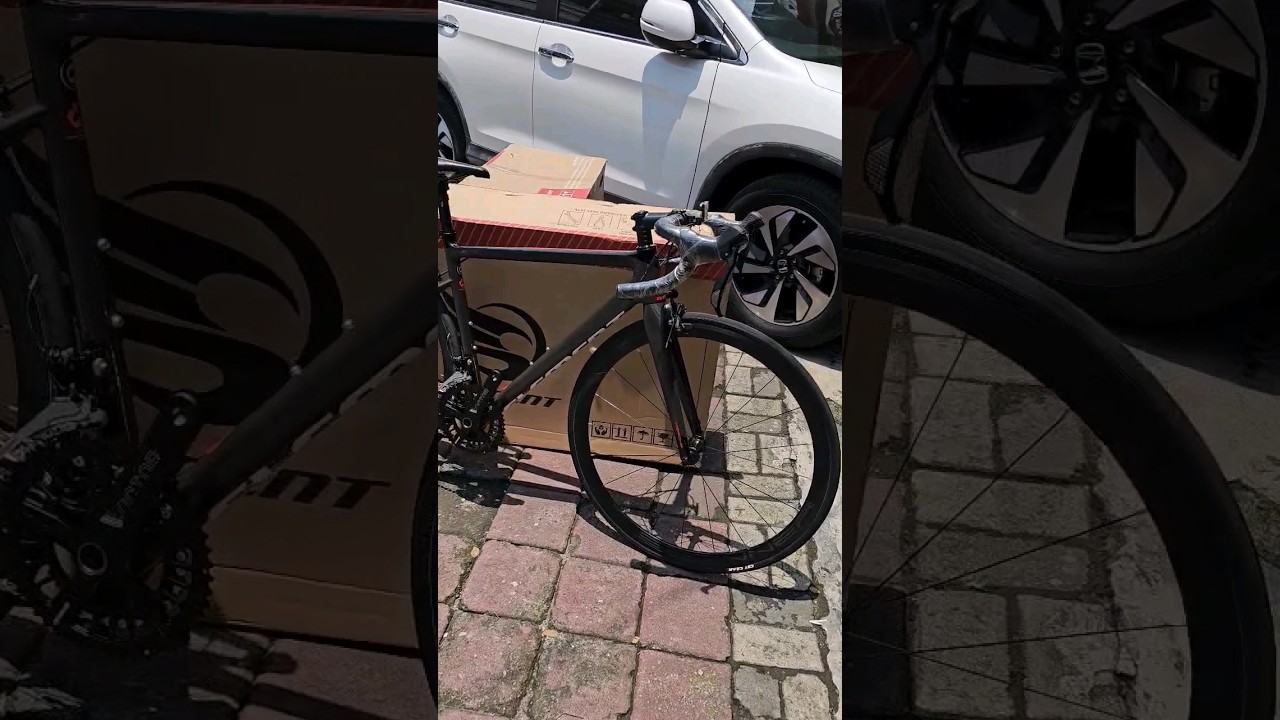 Roadbike Carbon jadi yang Termurah 6jutaan saja