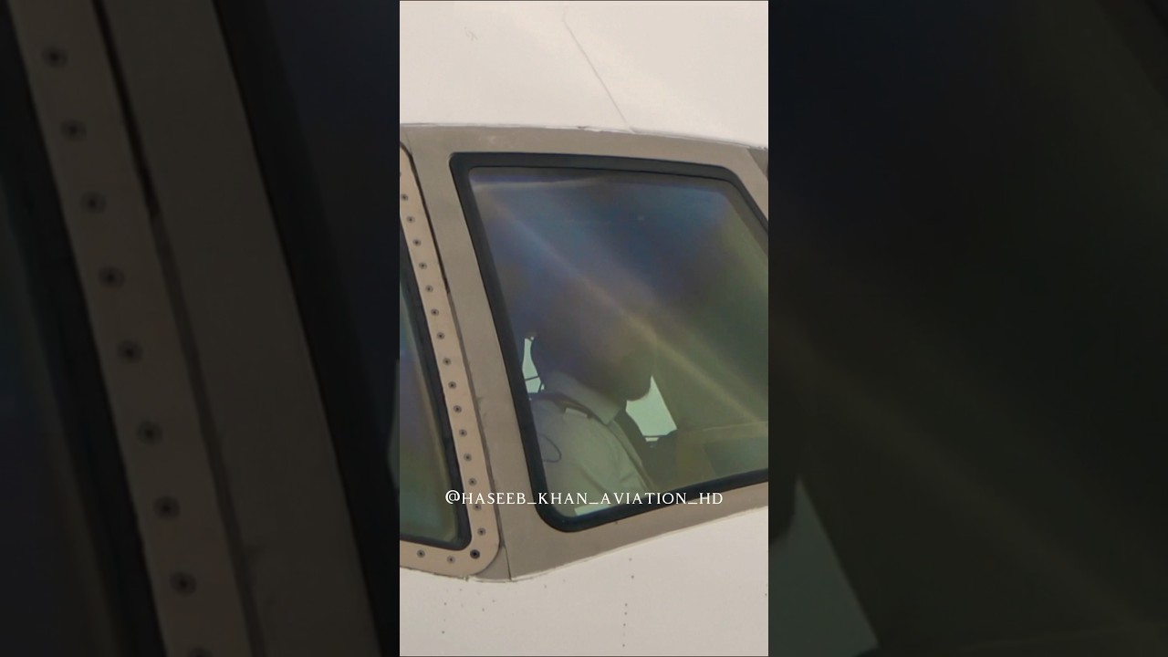 PIA Pilots UP CLOSE Heading Home To Pakistan From Toronto! #aviation #pia #pakistan #piatoronto