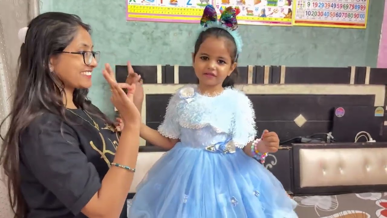 Darshika Dance 💃 Class Aaj sab kuchh Blue -Blue pehenakar jayegi💙💙||@Jyoti’s