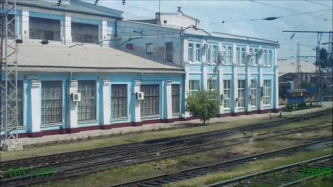 Станция Кавказская из окна электропоезда
