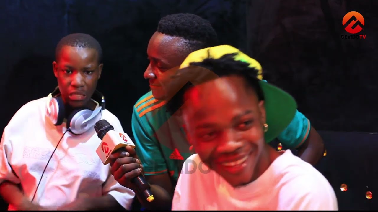 MAMA AMINA AINGIA STUDIO KWA PACHEKO MIDUNDO || ANGALIA AKIRECORD WIMBO WAKE MPYA #gevidotvonline 