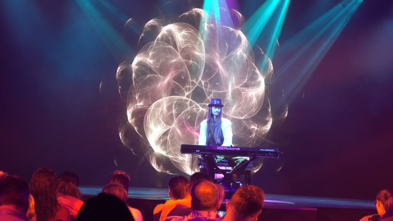 Cosmic Piano live [Vita ex Pulvis (Dust of Dead Stars) - Jeffrey Munks]