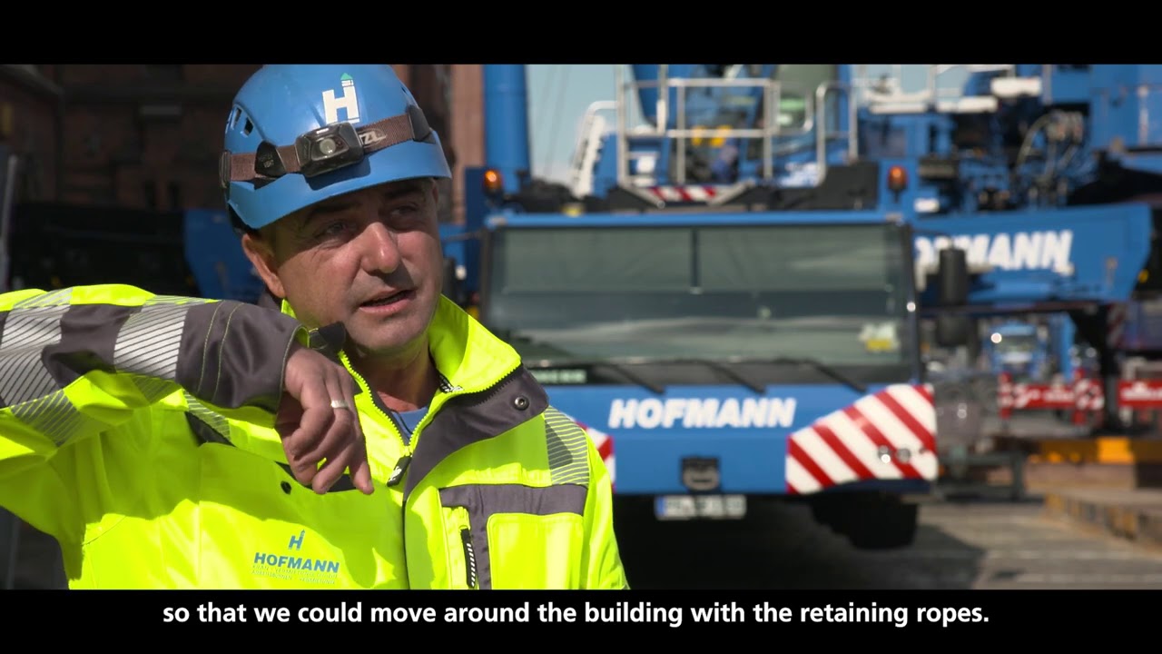 Liebherr - Building bridges at the Miniatur Wunderland