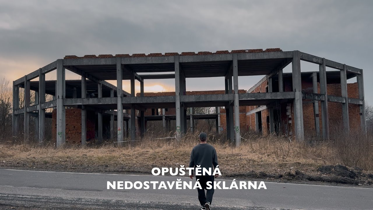 OPUŠTĚNÁ NEDOSTAVĚNÁ SKLÁRNA 🏚️