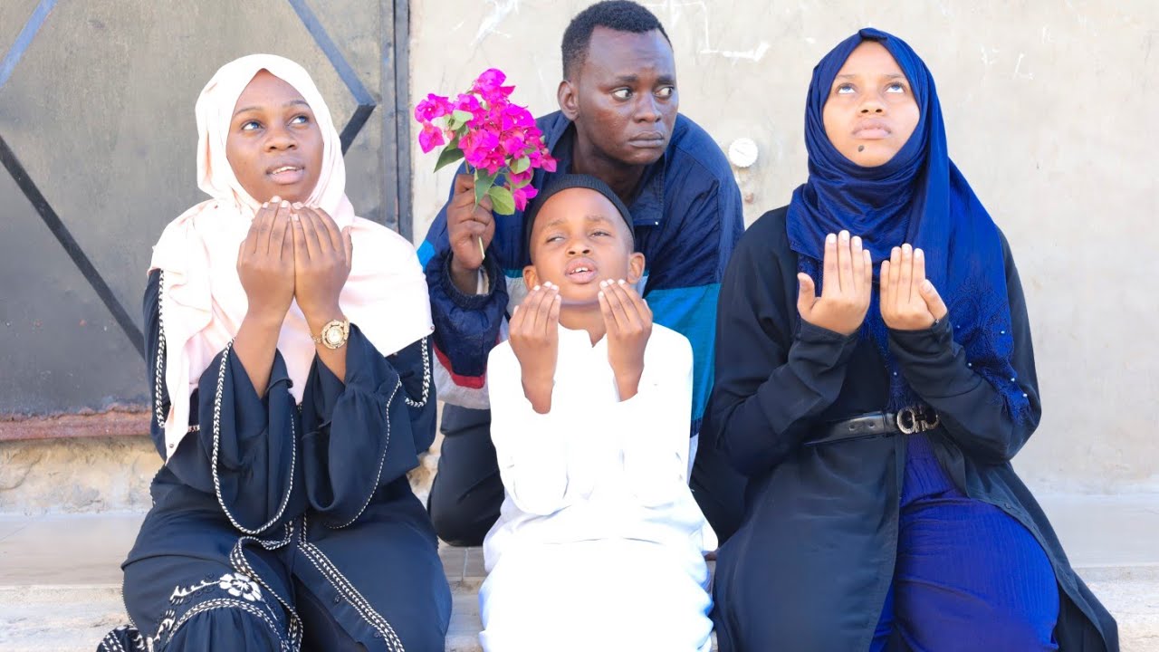 DOGO SELE KUMBE  ANAFUNGA RAMADHANI DAH.. MSIKILIZE MANENO YAKE