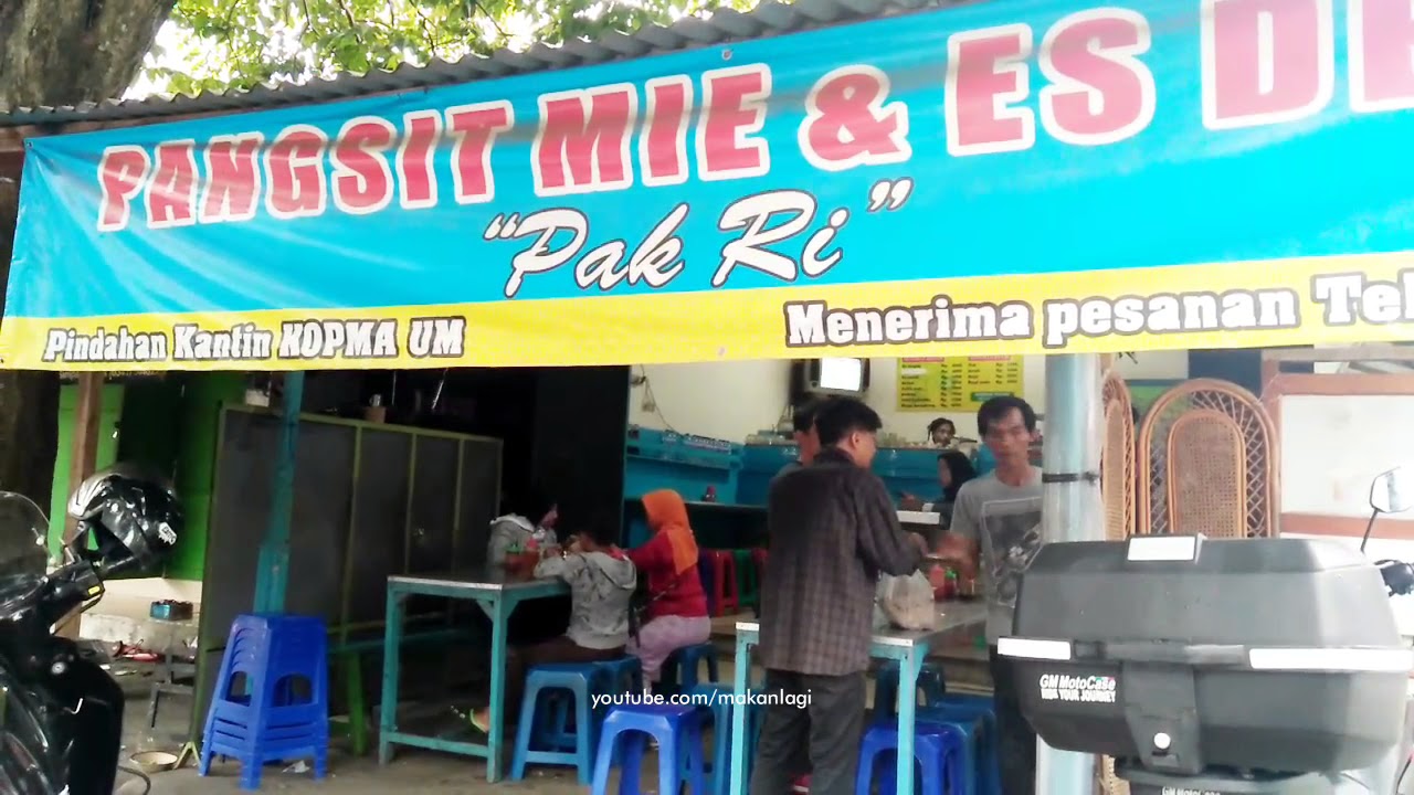 Pangsit Mie Pak Ri porsinya beneran jumbo #makanlagi