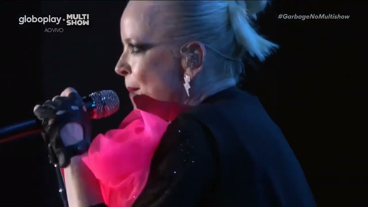 Garbage - Cities in dust (Siouxsie and the Banshees cover) - Live @ The Town 2023