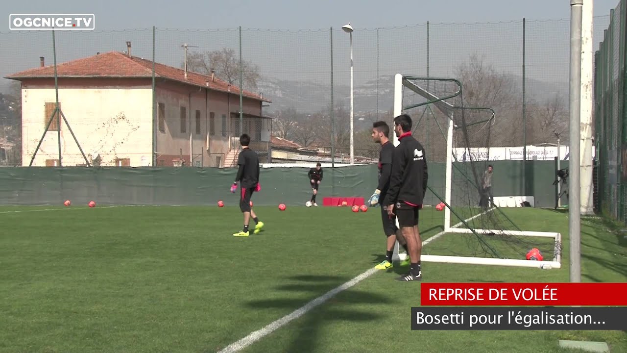 Cvitanich contre Bosetti : duel face au but