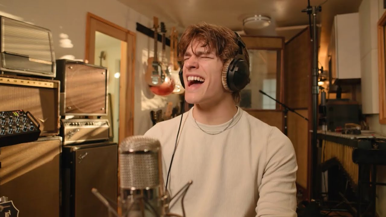 Alex Sampson - BLIND (Live Acoustic Performance @ Verdugo Sound, Los Angeles)