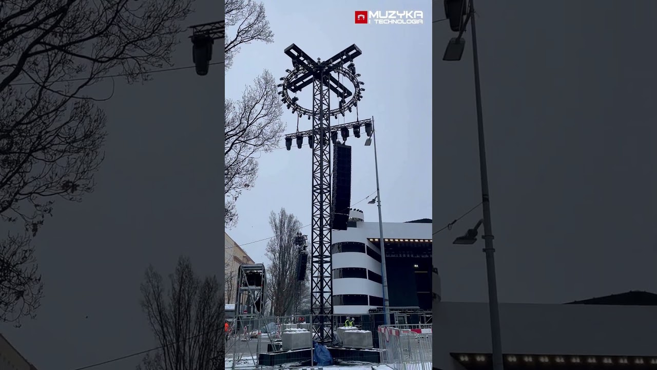Scena na widowisko z okazji 100. urodzin Gdyni