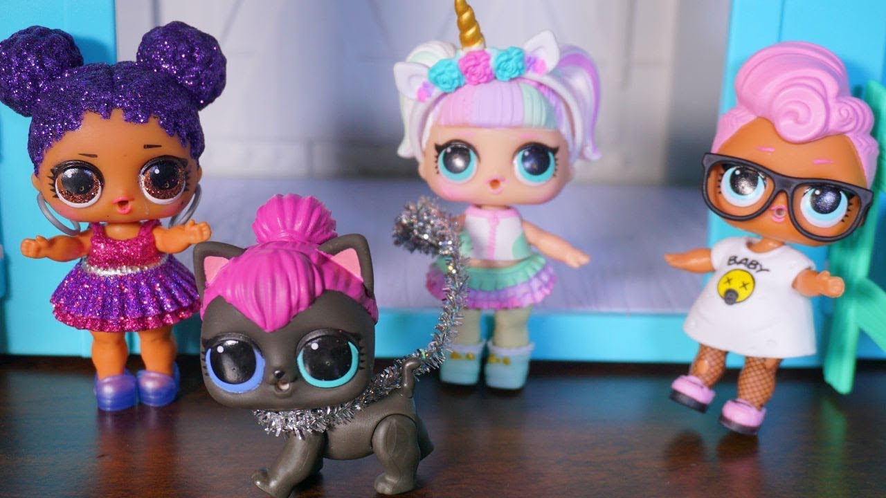 LOL SURPRISE DOLLS Get A Family Pet!