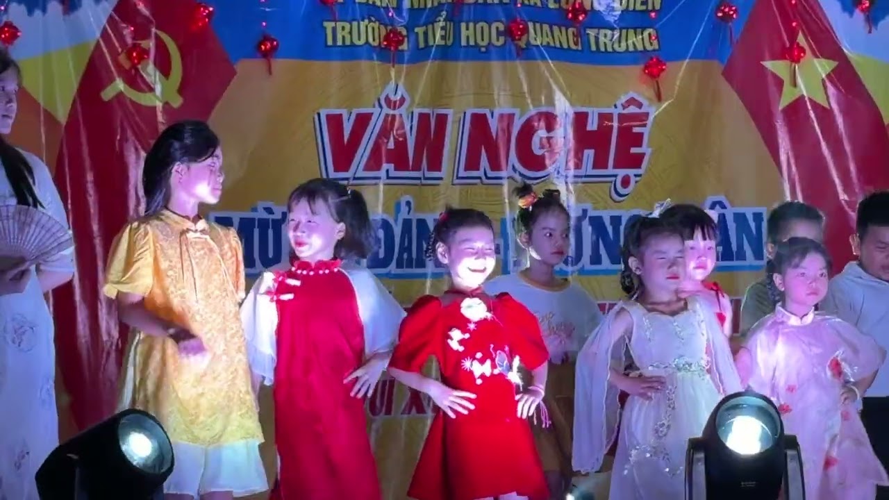🎼  Thời trang tái chế “ Trường TH Quang Trung, xuân Bính Ngọ 2026.