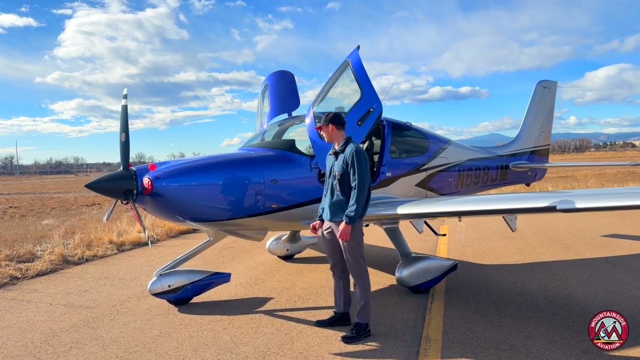 N698JM - 2025 CIRRUS SR-20 G7+ PREMIUM WALK-AROUND
