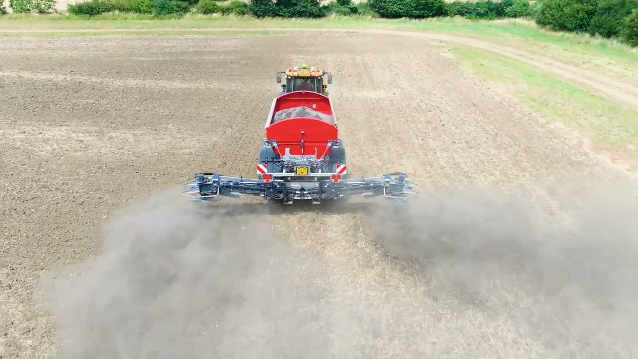 AS3000 Series Wider Width Conveyor/ Disc Spreader