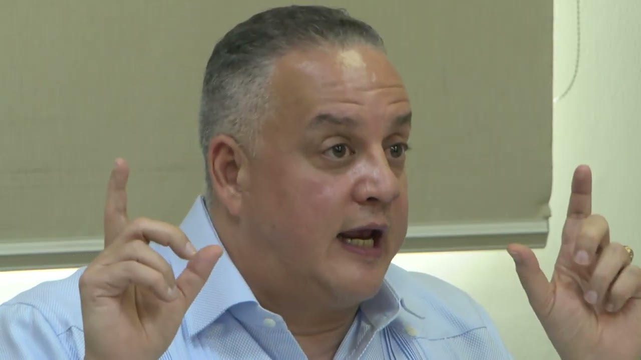 Temen por la integridad de piloto dominicano preso en África