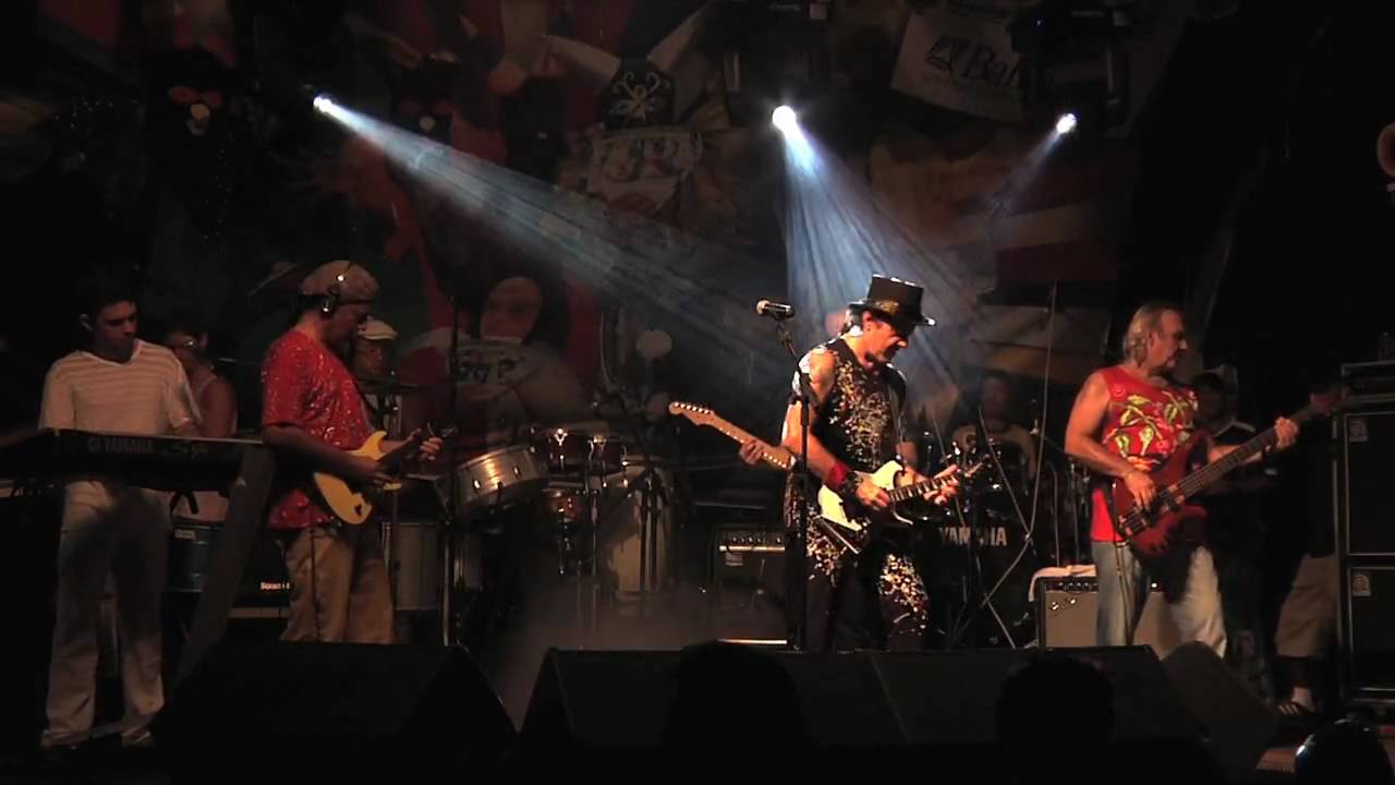 Trio Elétrico Armandinho, Dodô e Osmar - Marcha Turca