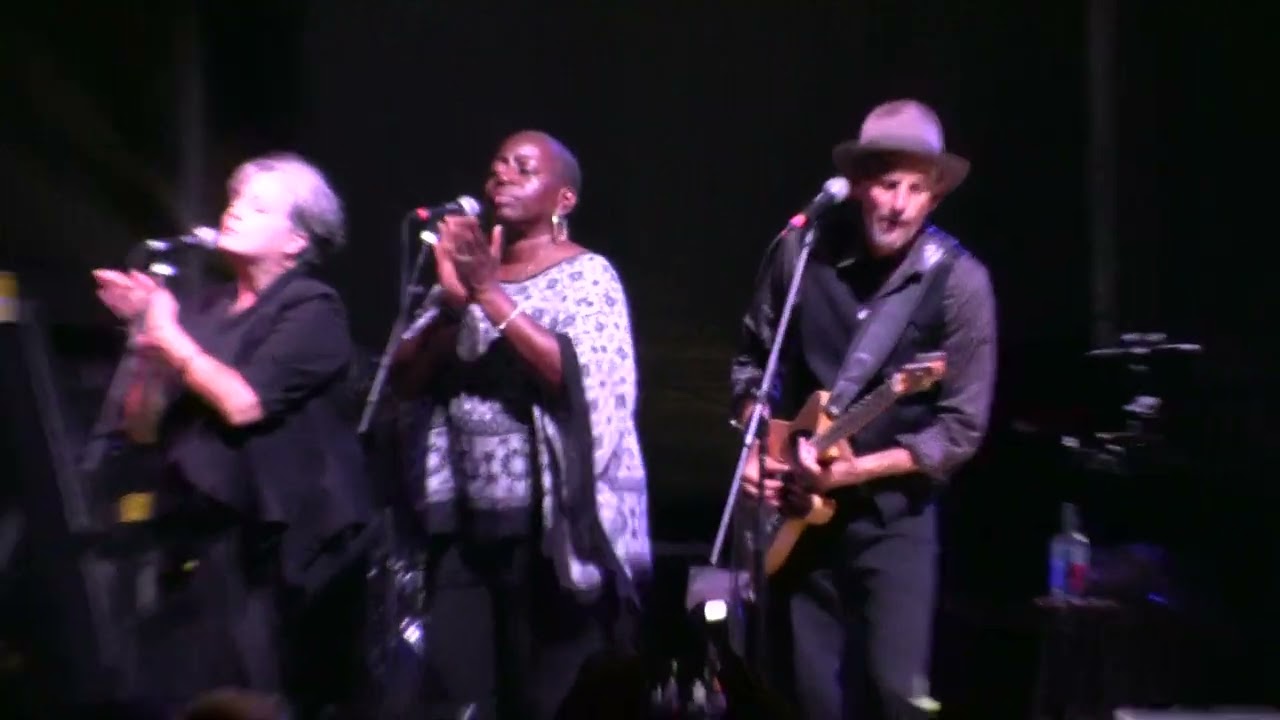 Mavis Staples Gainesville, FL 11/6/22 3