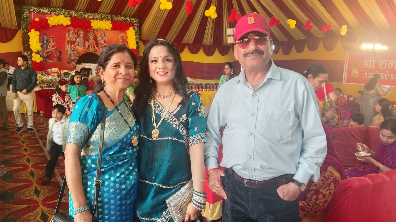 बहुत दिनों बाद पूरे परिवार से मिलकर बहुत खुशी हुई 🙏🙏🙏