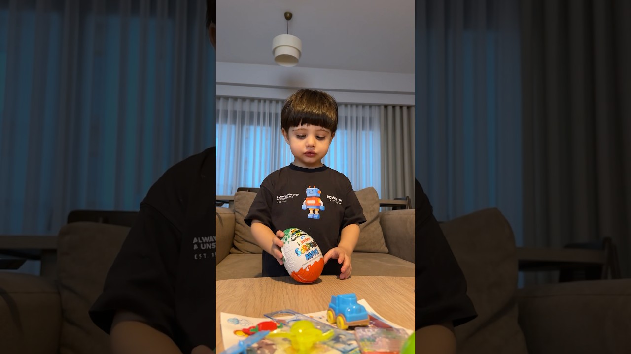 ATLASA DEV &Ccedil;İKOLATALI S&Uuml;RPRİZ YUMURTA ALDIM! 💕💖 (İ&Ccedil;ERİSİNDEN HANGİ OYUNCAK &Ccedil;IKTI?)