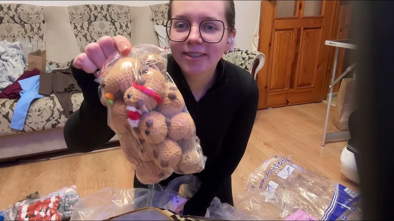 Розпаковка посилки з України.  Трохи голосно #crochet #амігурумі #amigurumi #іграшкиручноїроботи #