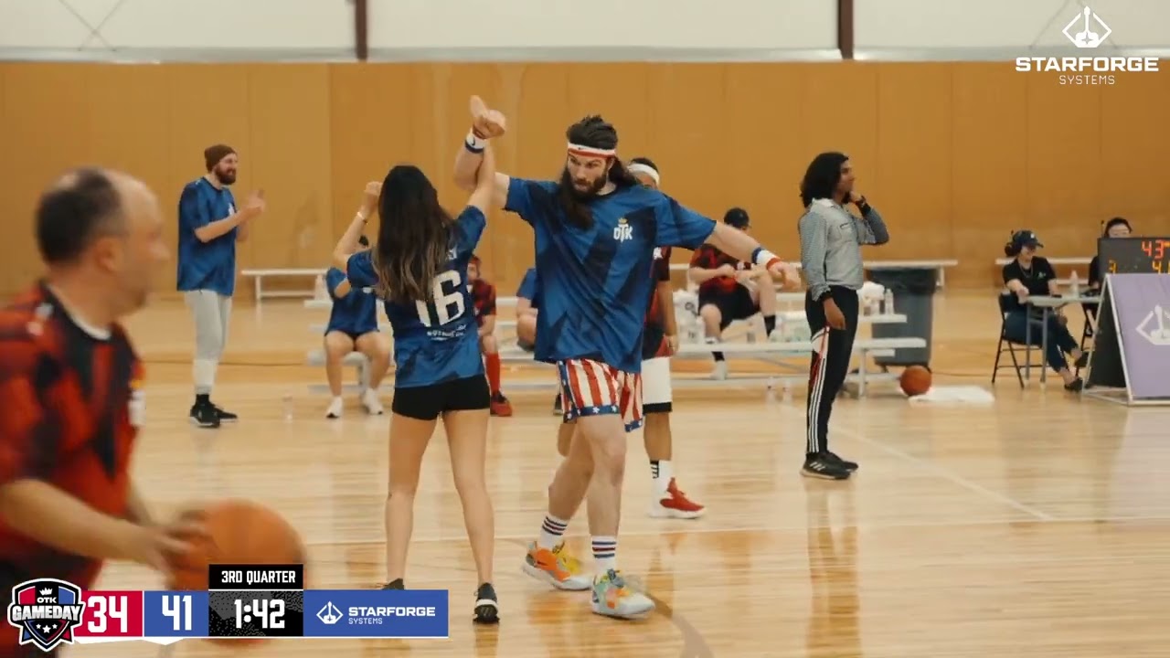 ExtraEmily Scores After Incredible Pass From Wake