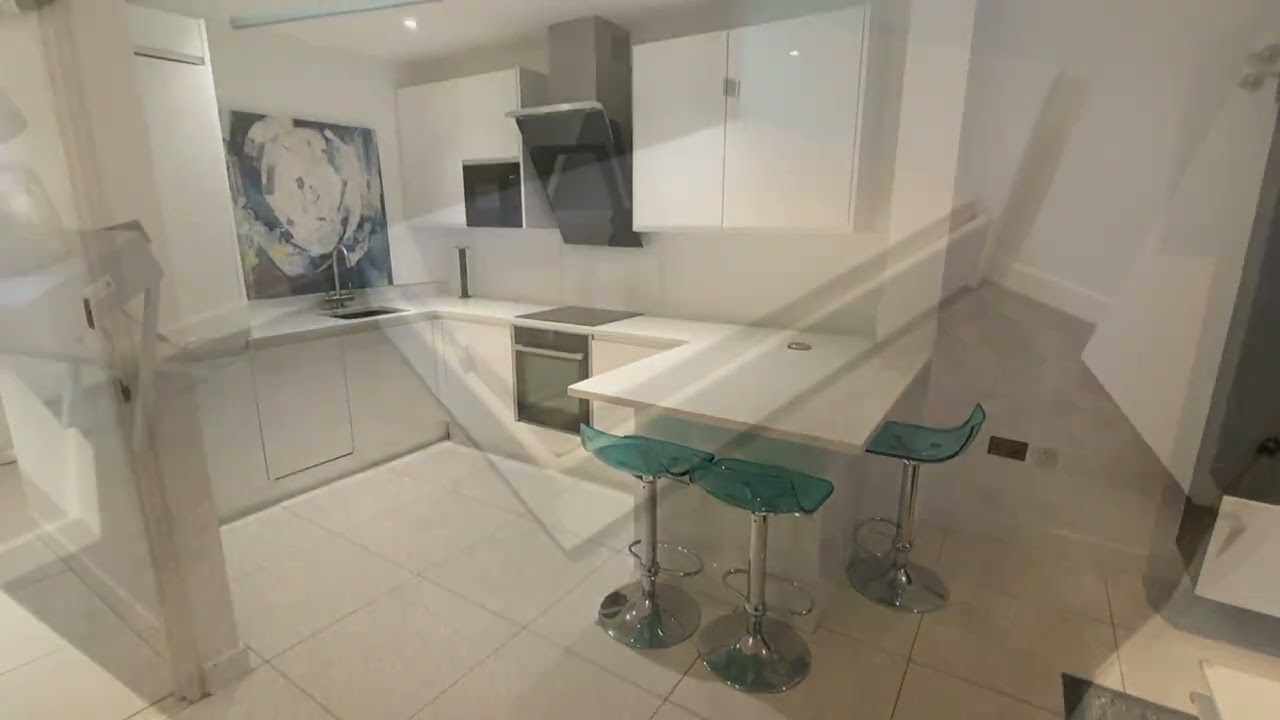 Barlow Moor Road, West Didsbury (2bed/2bath) 