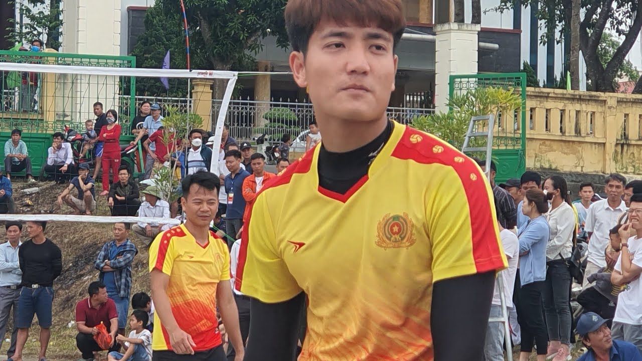 Trận Chung Kết Giữa Đức Hạnh ,mỏ Hồng Vs Đức Thuận ,quang Lô tại huyện như thanh