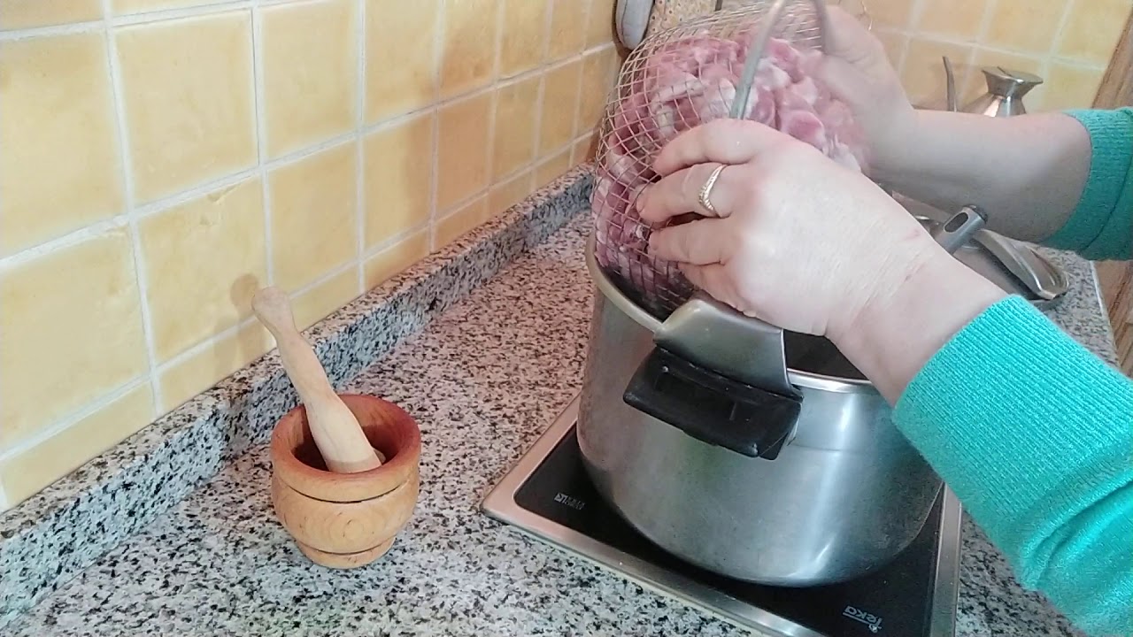 Costillas de cerdo en cebollada