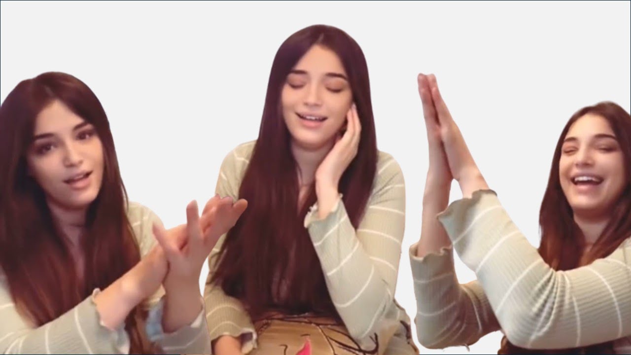 Numidia Lezoul chante d'anciens chants Kabyle.