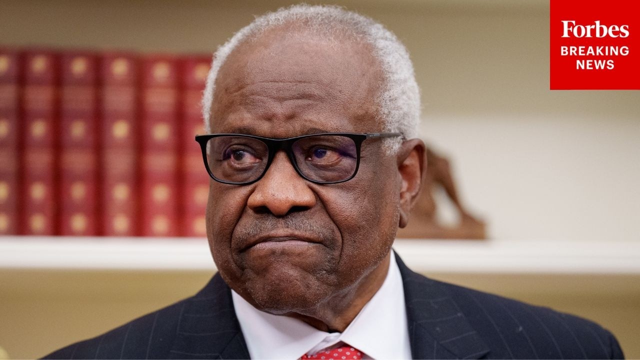 'What Do You Do With...': Clarence Thomas Grills Attorney On English And American Legal Traditions