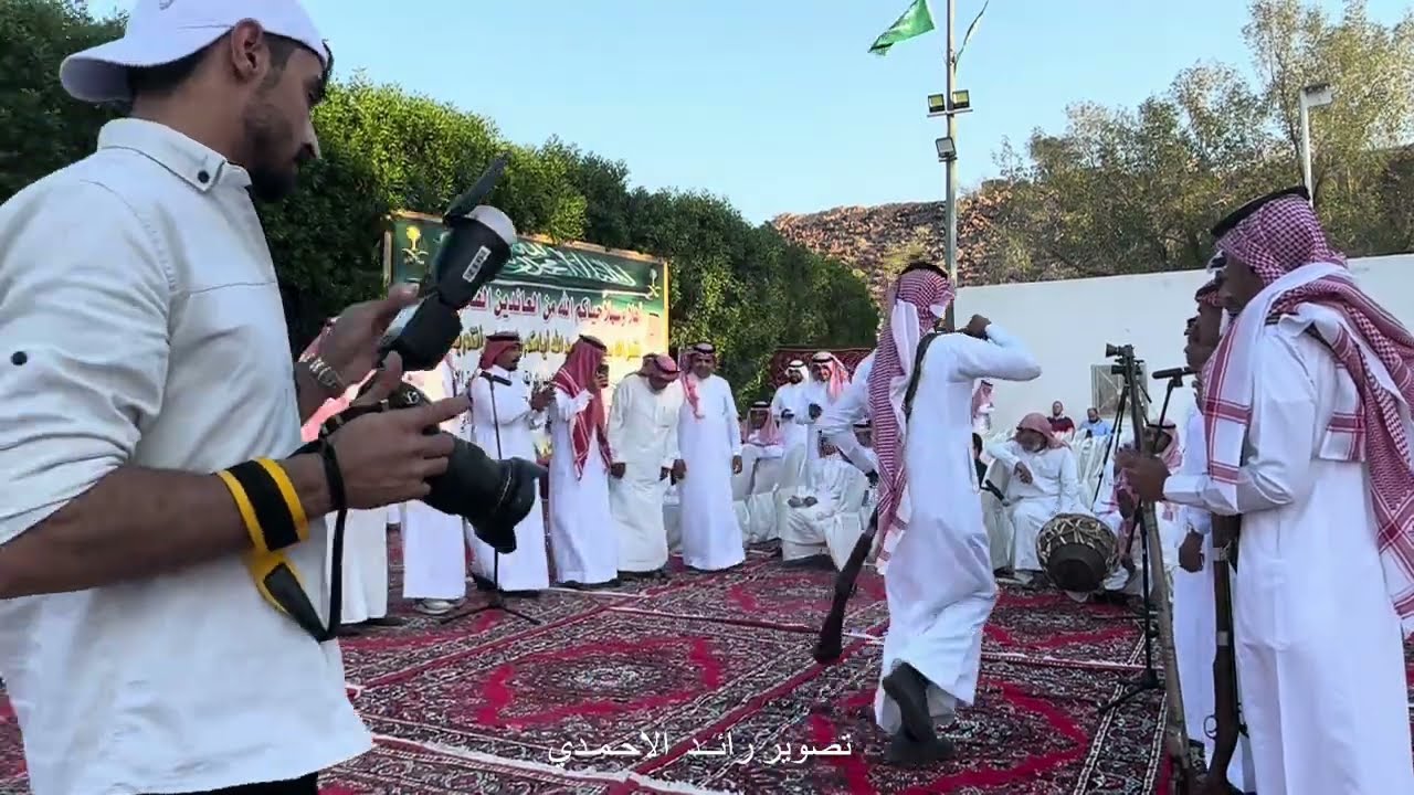 لعب حرابي بحفل معايدة قبيلة الصخارنه من الاحامده من حرب ‏عند الشيخ فيصل بن رباح بن مطلق الاحمدي
