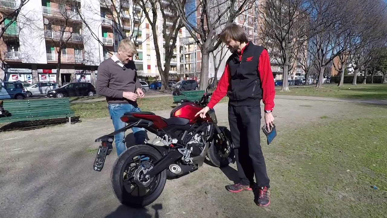 Honda CB 125 R La Prova su Strada di Bobb Gear