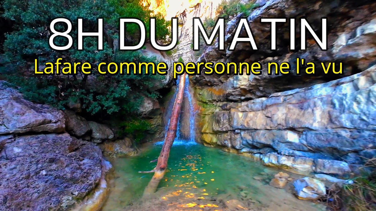 Cette cascade cachée va te surprendre !
