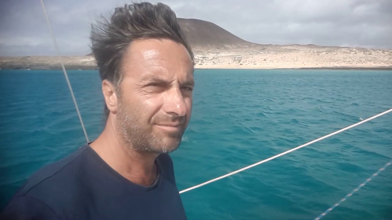 Fatih AKSU -  Blue Horizon 27. Bölüm - Graciosa ada'sı ve Gran Kanarya ada'sına yolculuk 1.