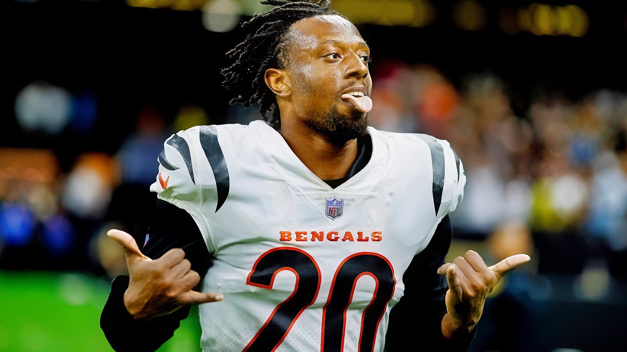 10 MOST HATED NFL Players In The League Today...